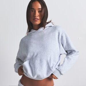 SKIMS CLASSIC HOODIE
$88 Women's Gray Hoodie size XS 
Used once only